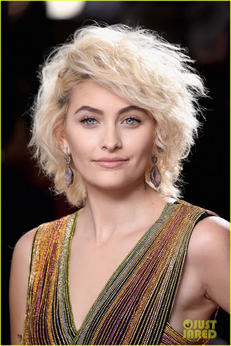 Paris Jackson Looks All Grown Up At The Grammys 2017 Photo 3858123