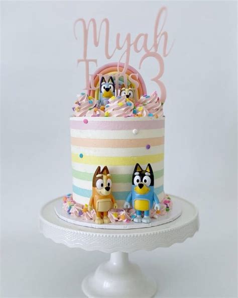 19 Bluey Birthday Cake Ideas That Are Just TOO Cute - That Disney Fam