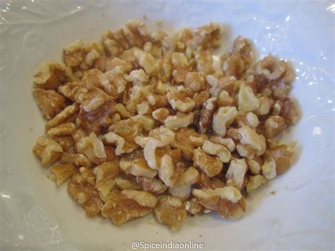 WALNUT HALWA RECIPE- Akhrot Halwa — Spiceindiaonline