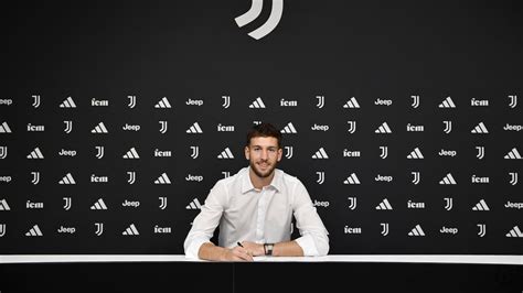 Gian Marco Crespi Un Giocatore Della Juventus Next Gen Juventus