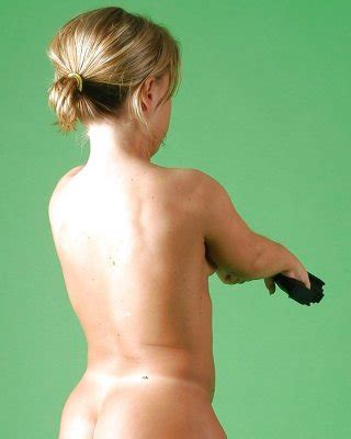 Midget Nude Posing Porn Pictures Xxx Photos Sex Images Pictoa