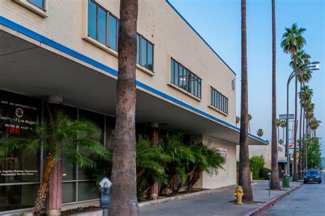 6640 Van Nuys Blvd Van Nuys Ca 91405 Officemedical For Lease Loopnet