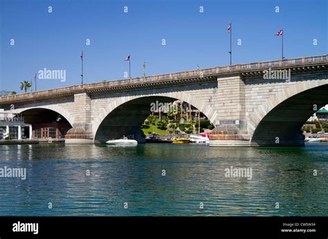 The London Bridge At Lake Havasu City Arizona USA Stock Photo Alamy