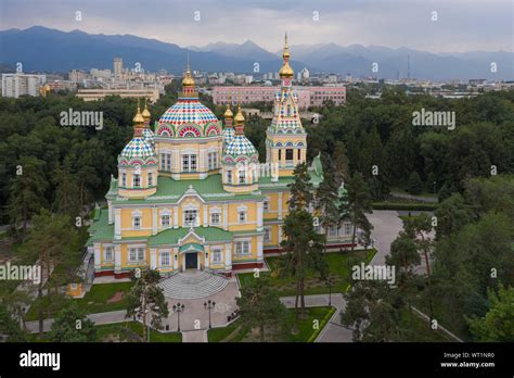 Kirche Der Himmelfahrt Unseres Herrn Stockfotos Und Bilder Kaufen Alamy