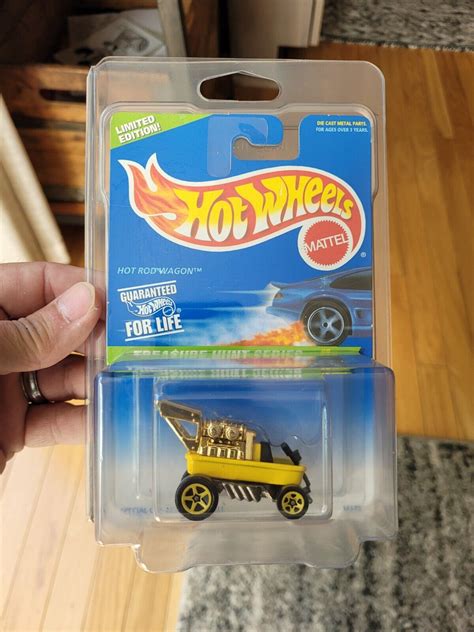 Hot Wheels Treasure Hunt Hot Rod Wagon With Case Values MAVIN