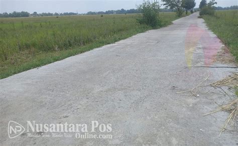 Baru Dibangun Jalan Rabat Beton Desa Ngogri Bantuan POKIR DPRD Jombang