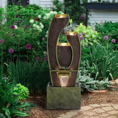 Gracie Oaks Shevlin Hand Crafted Weather Resistant Floor Fountain With