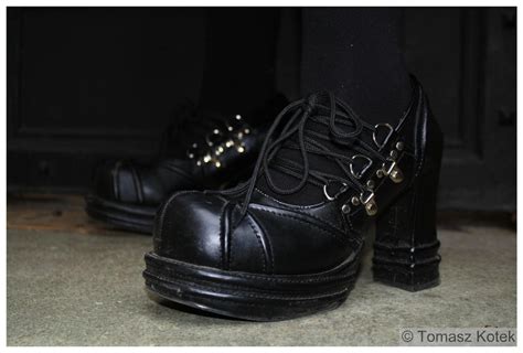 Demonia Shoes by kitek89 on DeviantArt