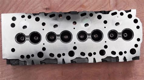 Land Cruiser Prado J Engine Parts L Cylinder Head For Aftermarket