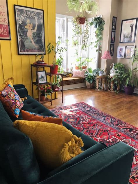 25 Cheerful And Shiny Yellow Living Rooms DigsDigs