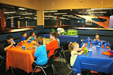 A Jumpin Good Time At A Sky Zone Trampoline Park Birthday Party