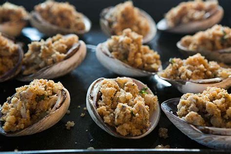 Baked Stuffed Clams Stuffies