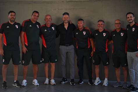 River Present Su Nueva Estructura De F Tbol Formativo