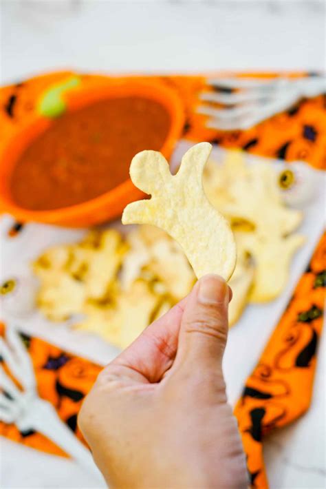 Halloween Tortilla Chips 01 Brooklyn Active Mama