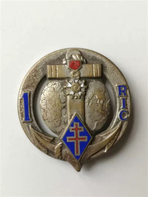 INSIGNE COLO 1 Ric Régiment D infanterie Coloniale Aremail EUR