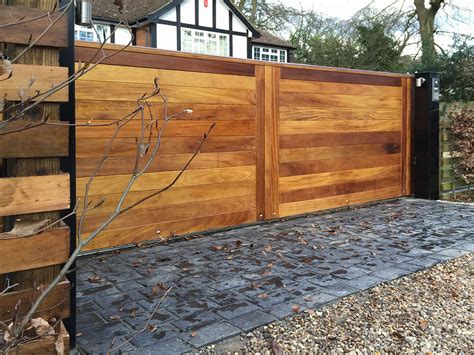 Electric Driveway Gates In Camberley Surrey Wentworth Gates