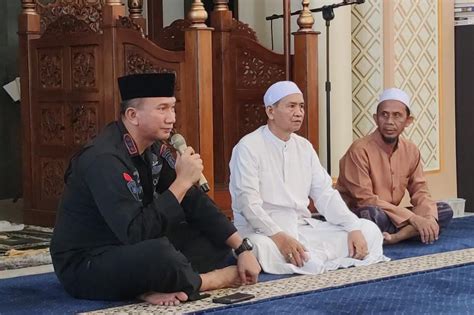 Safari Ramadhan Di Masjid Nurul Qamar Dansat Brimob Kaltim Dengan