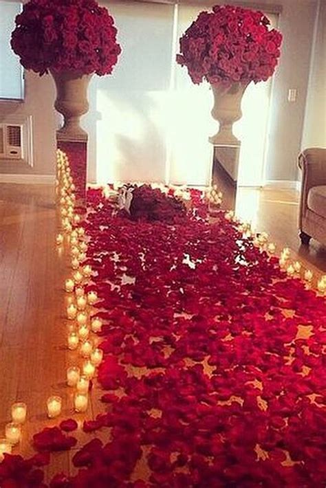 21 So Sweet Valentines Day Proposal Ideas Roses Hotel Romantic