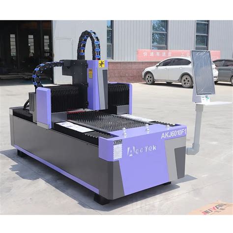 6010 Fiber Laser Steel Cutting Machine Sheet Metal 1500w 3kw 6kw Laser Cutter For Metalworking