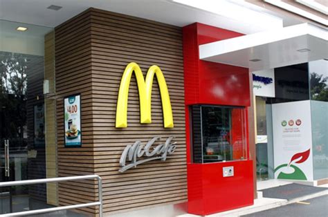 Fast Food Restaurant Pt Latrade Batam Indonesia