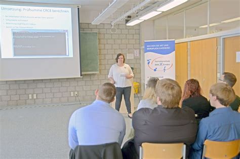 BBS II Schüler stellten ihre Facharbeiten vor Ostfriesen Zeitung