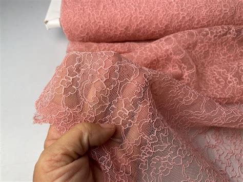 Fast Blonde Blomstret Smuk I Rosa