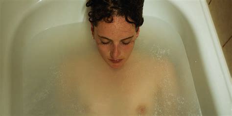 Sophie Hutter Nude In The Tub Rachel Braunschweig Nude Side Boob New