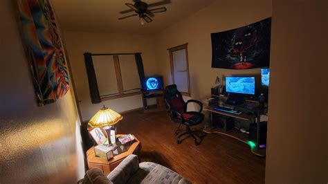 Rate my Setup and Office/Gaming Room! : r/gamingsetups