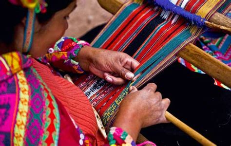 El punto en su punto: PERU Herederos del arte textil