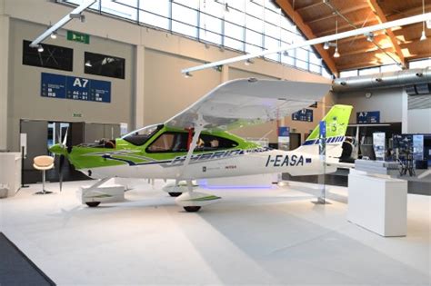 Rolls Royce Electrical H3PS At AERO Friedrichshafen 2022 Vertical