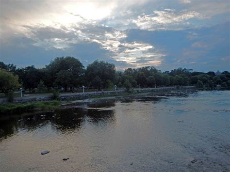 Rideau River Mood Ottawa Ontario Dscn3276 Rideau River O Flickr