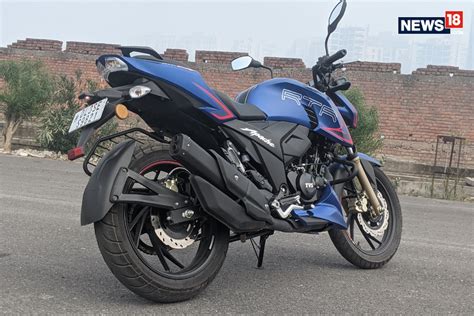 2021 TVS Apache RTR 200 4V ABS Review Adjustable Suspension Riding