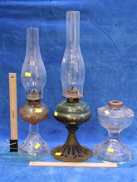 Lot 3 X Antique Kerosene Lamps 2 Victorian With Shades And 1 Without