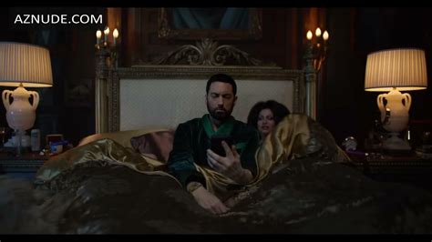 EMINEM HOUDINI NUDE SCENES AZNude