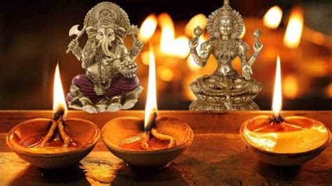 Diwali Shubh Muhurat 2022 Date Lakshmi Pujan Vidhi Hindu Calender