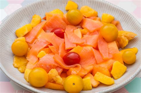 Photo de recette de salade de melon saumon fumé tomates cerises