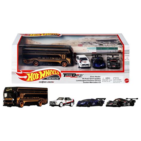 Машинка Hot Wheels Premium Garage Set Bugatti Chiron Koenigsegg Agera R McLaren Speedtail
