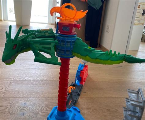 MATTEL Hot Wheels Bahn City Drachen Luftangriff GYV Gebraucht in Rümlang für CHF mit