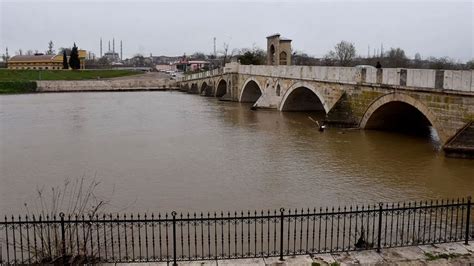 Debisi Artan Tunca Nehri Nde Sar Alarm Verildi