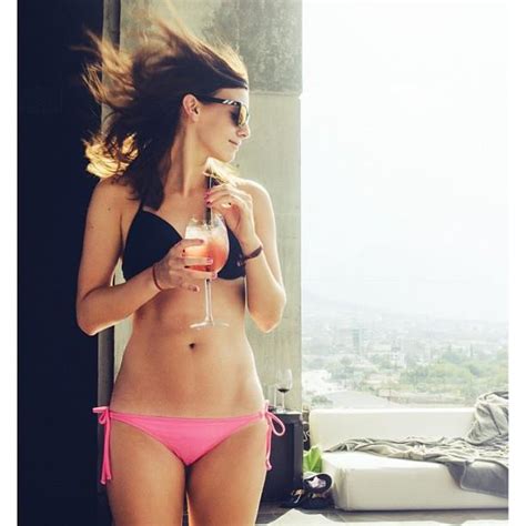 Monica Viqu Nude Pics Page 1