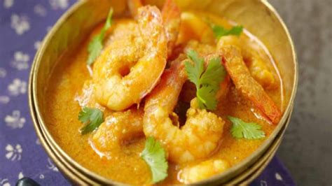 Crevettes Sautées Au Lait De Coco Et Au Curry De Cyril Lignac