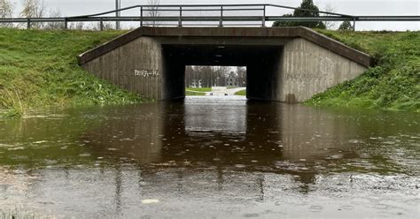 Rankkasateiden nostamat vedet työllistävät pelastajia Pohjois