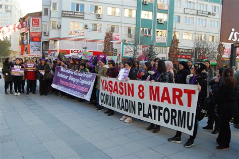 8 Mart 2019 Krize şiddete eşitsizliğe karşı kadınlar sokakta Ekmek