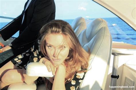 Alexandra Vino Nude OnlyFans Leaks Fappening FappeningBook