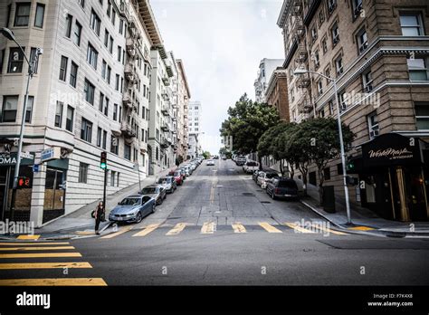 Street view, in San Francisco, California Stock Photo - Alamy