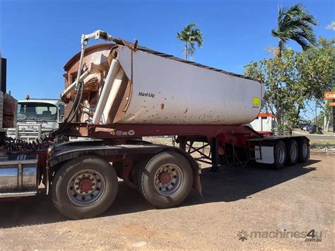 Buy Used Roadwest Rwt Tri Trailers In Listed On Machines U