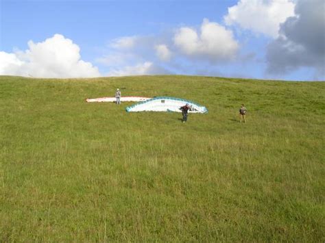 Ecole parapente stages parapente apprendre le parapente A l école