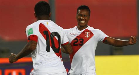 Pedro Aquino pide que la Selección Peruana juegue con público ante