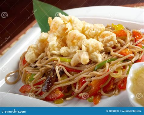 Nouilles D Udon Avec Du Boeuf Image Stock Image Du Traditionnel