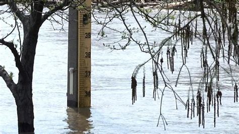 Heavy April Showers Inundate Midwest States With Flooding Pbs